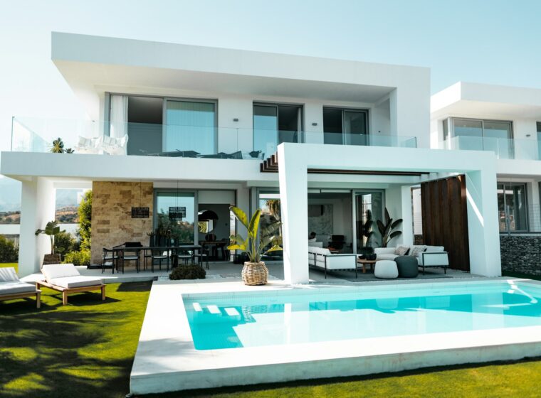 Contemporary 5-bedroom detached duplex — 4
